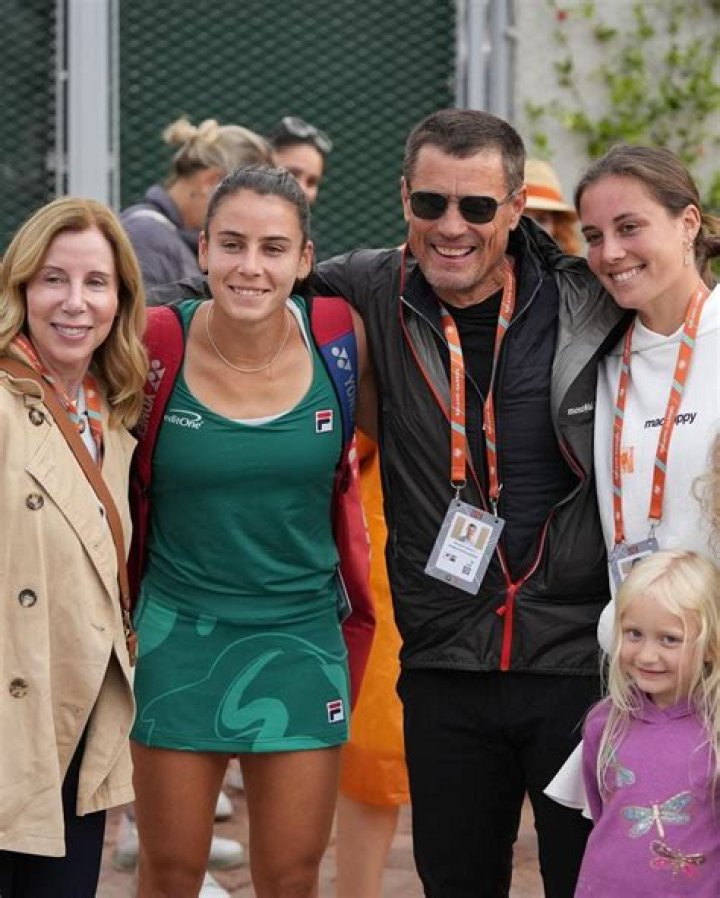 Emma Navarro Parents: A Deep Dive into the Family Background of the Rising Tennis Star