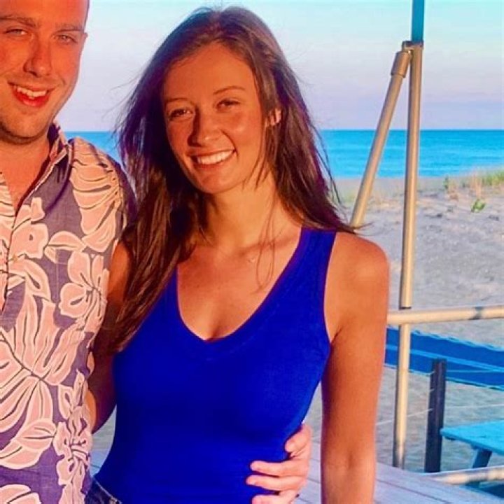 Emma Vigeland Fiance: A Comprehensive Look at Her Life, Love, and Journey