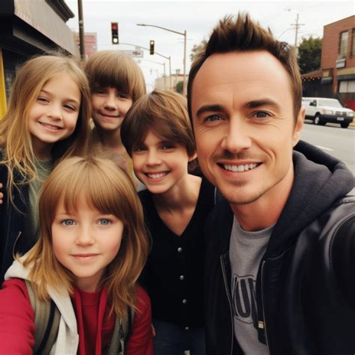 How Many Kids Does Frankie Muniz Have? The Truth About His 17 Kids