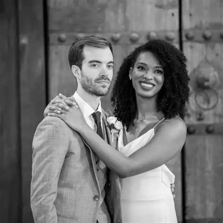 Juanita Tolliver Husband: Understanding Their Relationship and Family Life