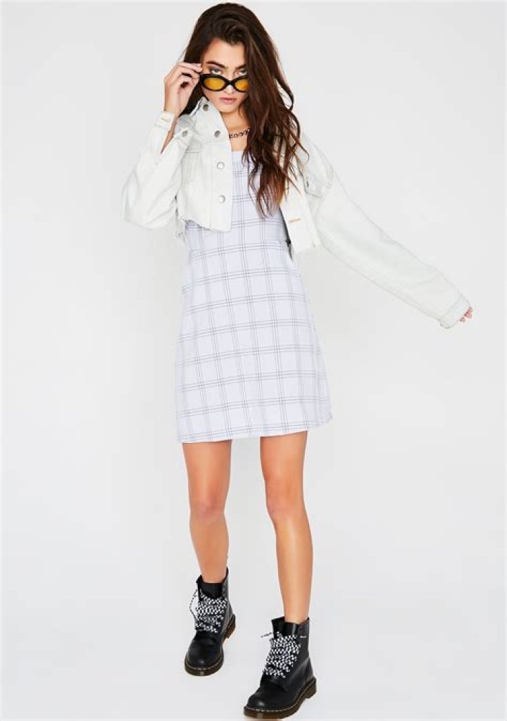 Summertime Sadness Outfit: Dress to Impress and Elevate Your Summer Style